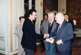 Il Presidente della Repubblica Oscar Luigi Scalfaro riceve in udienza Franco Passuello, presidente nazionale delle Associazioni Cristiane Lavoratori Italiani (ACLI), per il 50° anniversario di fondazione accompagnato da alcuni esponenti