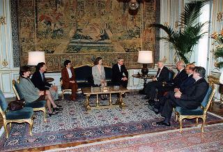 Ake Malm, presidente dell'Associazione della stampa estera in Italia, con alcuni componenti il Consiglio direttivo