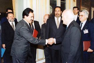 Sheik Hamad Bin Jassim Bin Jabor Al Thani, ministro degli affari esteri dello Stato del Qatar