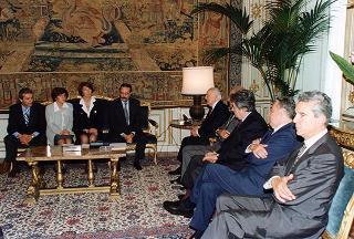 Mauro Miccio, presidente della Federazione relazioni pubbliche italiana, con una rappresentanza del sodalizio, per il 25° anniversario di fondazione della FERPI