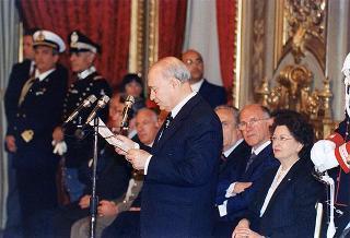 Il Presidente della Repubblica Oscar Luigi Scalfaro riceve il comitato d'onore, la giuria e i candidati ai Premi David di Donatello per il 1995