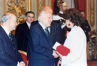 Il Presidente della Repubblica Oscar Luigi Scalfaro riceve il comitato d'onore, la giuria e i candidati ai Premi David di Donatello per il 1995