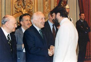Il Presidente della Repubblica Oscar Luigi Scalfaro riceve il comitato d'onore, la giuria e i candidati ai Premi David di Donatello per il 1995