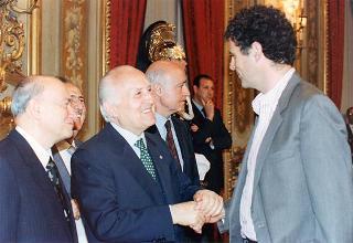 Il Presidente della Repubblica Oscar Luigi Scalfaro riceve il comitato d'onore, la giuria e i candidati ai Premi David di Donatello per il 1995