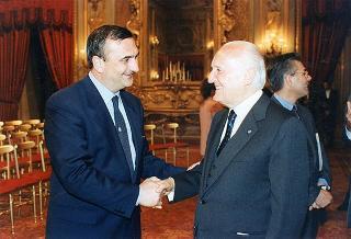 Il Presidente della Repubblica Oscar Luigi Scalfaro riceve in udienza il prof. Marcello Panettoni, presidente dell'Unione delle Province d'Italia, con i presidenti neo-eletti delle Province