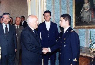 Delegazione di allievi dell'Accademia Aeronautica di Pozzuoli, in servizio di guardia d'onore al Palazzo del Quirinale