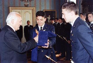 Delegazione di allievi dell'Accademia Aeronautica di Pozzuoli, in servizio di guardia d'onore al Palazzo del Quirinale