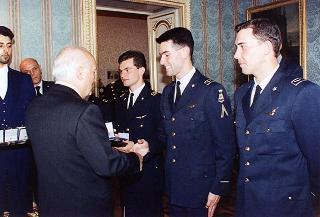 Delegazione di allievi dell'Accademia Aeronautica di Pozzuoli, in servizio di guardia d'onore al Palazzo del Quirinale