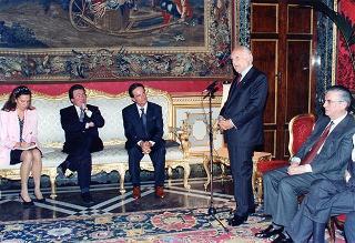 Il Presidente della Repubblica Oscar Luigi Scalfaro incontra Luigi Leone, segretario nazionale coordinatore della Federazione autonoma bancari italiani, con il Comitato dei Sindacati delle Banche Centrali Europee