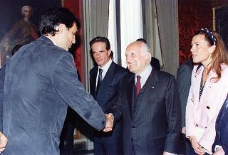 Il Presidente della Repubblica Oscar Luigi Scalfaro incontra Luigi Leone, segretario nazionale coordinatore della Federazione autonoma bancari italiani, con il Comitato dei Sindacati delle Banche Centrali Europee