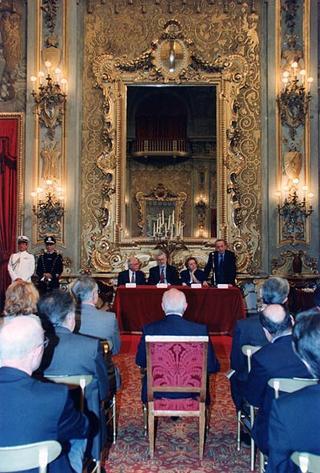 Consegna dei premi agli studenti vincitori dei Concorsi "Febo" ed "Arianna Europeo", promossi dal Ministero per i beni culturali ed ambientali e dalla Fondazione Maria e Goffredo Bellonci