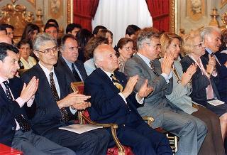 Consegna dei premi agli studenti vincitori dei Concorsi "Febo" ed "Arianna Europeo", promossi dal Ministero per i beni culturali ed ambientali e dalla Fondazione Maria e Goffredo Bellonci