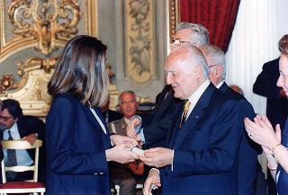 Consegna dei premi agli studenti vincitori dei Concorsi "Febo" ed "Arianna Europeo", promossi dal Ministero per i beni culturali ed ambientali e dalla Fondazione Maria e Goffredo Bellonci