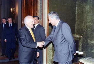Il Presidente della Repubblica Oscar Luigi Scalfaro riceve in udienza il Cavaliere del lavoro Pier Carlo Marengo, presidente della Servizi Interbancari S.p.a., con il Consiglio di amministrazione
