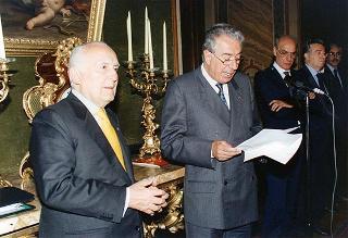 Il Presidente della Repubblica Oscar Luigi Scalfaro riceve in udienza il Cavaliere del lavoro Pier Carlo Marengo, presidente della Servizi Interbancari S.p.a., con il Consiglio di amministrazione