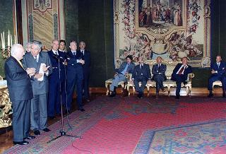 Il Presidente della Repubblica Oscar Luigi Scalfaro riceve in udienza il Cavaliere del lavoro Pier Carlo Marengo, presidente della Servizi Interbancari S.p.a., con il Consiglio di amministrazione