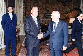Incontro del Presidente della Repubblica Oscar Luigi Scalfaro con l'on. Enzo Ghigo, nuovo presidente della Giunta Regionale del Piemonte