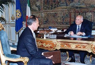 Incontro del Presidente della Repubblica Oscar Luigi Scalfaro con l'on. Enzo Ghigo, nuovo presidente della Giunta Regionale del Piemonte