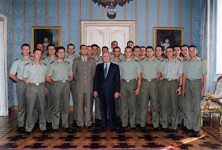 Delegazione di ufficiali e militari di truppa della Scuola di Artiglieria Contraerei dell'Esercito, in servizio di guardia d'onore al Palazzo del Quirinale