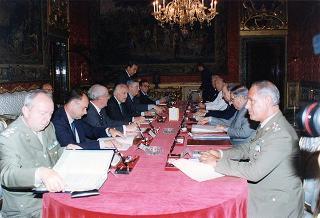 Intervento del Presidente della Repubblica Oscar Luigi Scalfaro alla riunione del Consiglio Supremo di Difesa