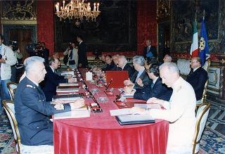Intervento del Presidente della Repubblica Oscar Luigi Scalfaro alla riunione del Consiglio Supremo di Difesa