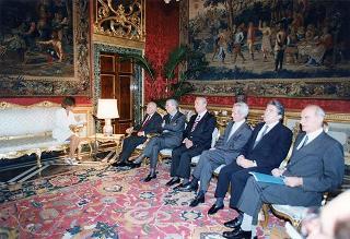 Il Presidente della Repubblica Oscar Luigi Scalfaro riceve Alessandra Guerra, presidente della Conferenza dei presidenti delle Regioni e delle Province Autonome, ed i componenti la Conferenza