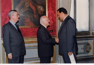 Il Presidente della Repubblica Oscar Luigi Scalfaro riceve Alessandra Guerra, presidente della Conferenza dei presidenti delle Regioni e delle Province Autonome, ed i componenti la Conferenza