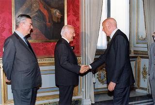Il Presidente della Repubblica Oscar Luigi Scalfaro riceve Alessandra Guerra, presidente della Conferenza dei presidenti delle Regioni e delle Province Autonome, ed i componenti la Conferenza