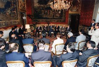 Il Presidente della Repubblica Oscar Luigi Scalfaro  com Enzo Iacopino, presidente dell'Associazione stampa parlamentare