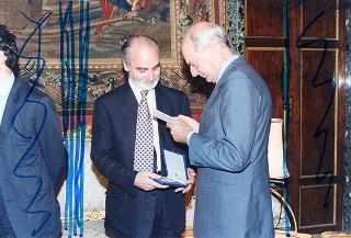 Il Presidente della Repubblica Oscar Luigi Scalfaro  com Enzo Iacopino, presidente dell'Associazione stampa parlamentare
