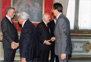Il Presidente della Repubblica Oscar Luigi Scalfaro  com Enzo Iacopino, presidente dell'Associazione stampa parlamentare