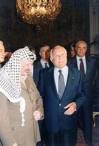 Incontro del Presidente della Repubblica Oscar Luigi Scalfaro con Yasser Arafat, Presidente dell'Autorità Nazionale Palestinese