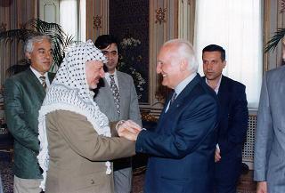 Incontro del Presidente della Repubblica Oscar Luigi Scalfaro con Yasser Arafat, Presidente dell'Autorità Nazionale Palestinese