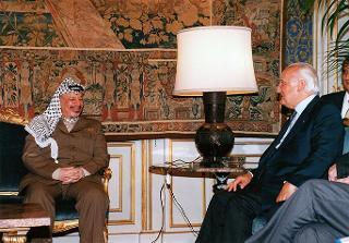 Incontro del Presidente della Repubblica Oscar Luigi Scalfaro con Yasser Arafat, Presidente dell'Autorità Nazionale Palestinese