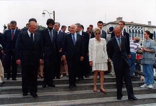 Intervento del Presidente della Repubblica a Venezia per assistere alla Regata Storica e alla proiezione del film "Par-dela les nuages", presentato nell'ambito della 52^ Mostra internazionale d'arte cinematografica