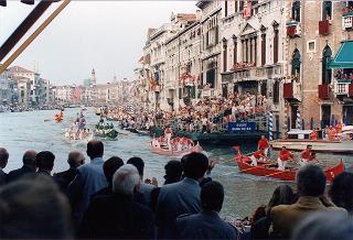 Intervento del Presidente della Repubblica a Venezia per assistere alla Regata Storica e alla proiezione del film "Par-dela les nuages", presentato nell'ambito della 52^ Mostra internazionale d'arte cinematografica