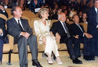 Intervento del Presidente della Repubblica a Venezia per assistere alla Regata Storica e alla proiezione del film "Par-dela les nuages", presentato nell'ambito della 52^ Mostra internazionale d'arte cinematografica