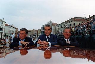 Intervento del Presidente della Repubblica a Venezia per assistere alla Regata Storica e alla proiezione del film "Par-dela les nuages", presentato nell'ambito della 52^ Mostra internazionale d'arte cinematografica
