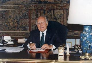 Messaggio del Presidente della Repubblica agli studenti in occasione dell'apertura dell'anno scolastico 1995-1996