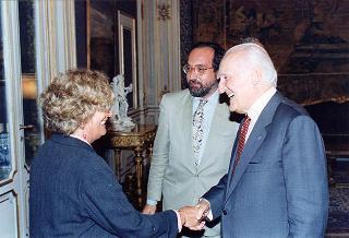Incontro del Presidente della Repubblica Oscar Luigi Scalfaro con Giuseppe Giulietti e alcuni componenti il Comitato interparlamentare per la tutela e la libertà dell'informazione