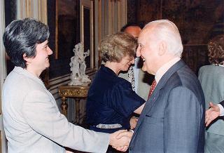 Incontro del Presidente della Repubblica Oscar Luigi Scalfaro con Giuseppe Giulietti e alcuni componenti il Comitato interparlamentare per la tutela e la libertà dell'informazione