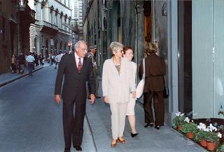 Visita del Presidente della Repubblica alla città di Pistoia e intervento a Montecatini al Raduno dell'Associazione Nazionale Combattenti e Reduci
