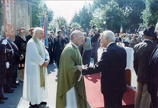 Visita del Presidente della Repubblica alla città di Pistoia e intervento a Montecatini al Raduno dell'Associazione Nazionale Combattenti e Reduci