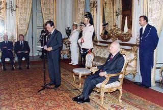 Il Presidente della Repubblica Oscar Luigi Scalfaro incontra Amato Ramondetti, presidente della Federazione delle Associazioni italiane alberghi e turismo, e una delegazione della Federalberghi, in occasione delle Giornata mondiale del turismo