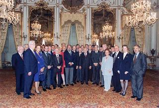 Il Presidente della Repubblica Oscar Luigi Scalfaro incontra Amato Ramondetti, presidente della Federazione delle Associazioni italiane alberghi e turismo, e una delegazione della Federalberghi, in occasione delle Giornata mondiale del turismo