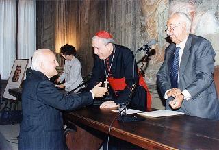 Intervento del Presidente della Repubblica alla cerimonia di apertura del Convegno di Studi sul tema "Cattolici, Chiesa, Resistenza" presso la sede dell' Istituto Luigi Sturzo (Roma)