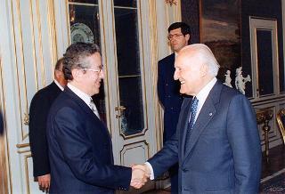 Il Presidente della Repubblica Oscar Luigi Scalfaro incontra Josè Ayala Lasso, Alto Commissario delle Nazioni Unite per i diritti dell'uomo