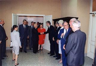 Intervento del Presidente della Repubblica alla cerimonia di consegna della Medaglia d'Oro al Merito alla Croce Rossa Italiana e delle "Medaglie Nightingale" preso dla sede del Comitato Centrale della Croce Rossa Italiana (Roma)