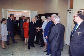 Intervento del Presidente della Repubblica alla cerimonia di consegna della Medaglia d'Oro al Merito alla Croce Rossa Italiana e delle "Medaglie Nightingale" preso dla sede del Comitato Centrale della Croce Rossa Italiana (Roma)