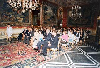 Incontro con i promotori, la giuria e i vincitori del Video Festival "Settimana Azzurra di Vivere il Mare". Successiva proiezione di un filmato nella sala Arazzi di Lilla.